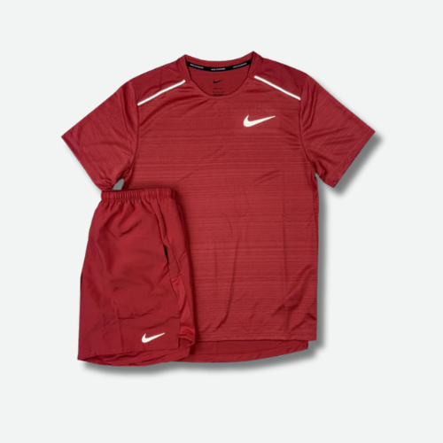 Ensembles Running Rouge
